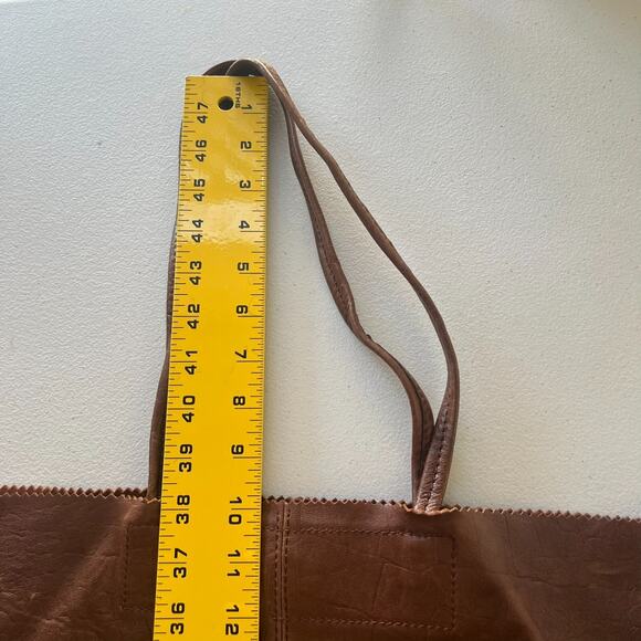 Banana Republic Women's Shoulder Tote Bag Soft Leather Croc Print Magnetic - Picture 4 of 12